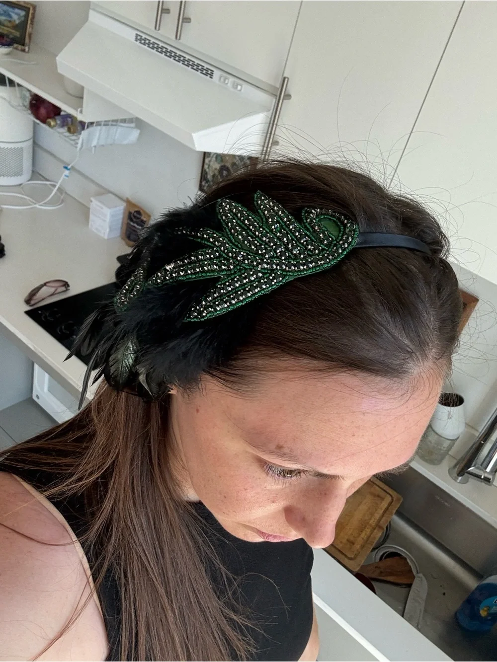 Green Beaded Feather Headband - Elegant Women’s Hair Accessory